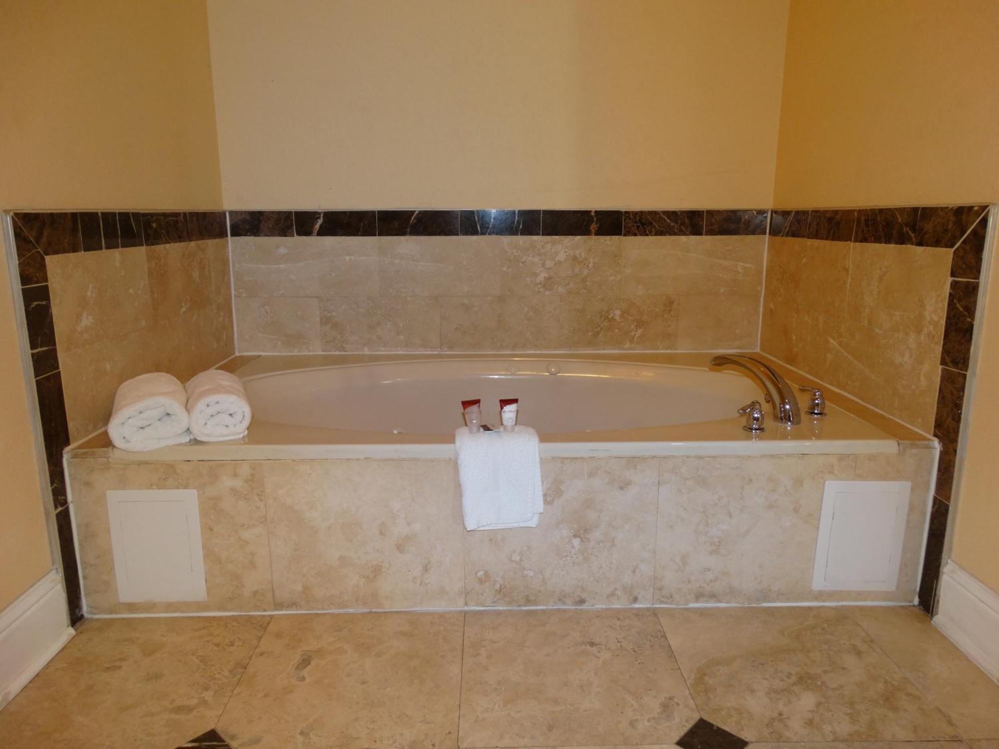 Regency Inn & Suites - Baytown Bilik gambar